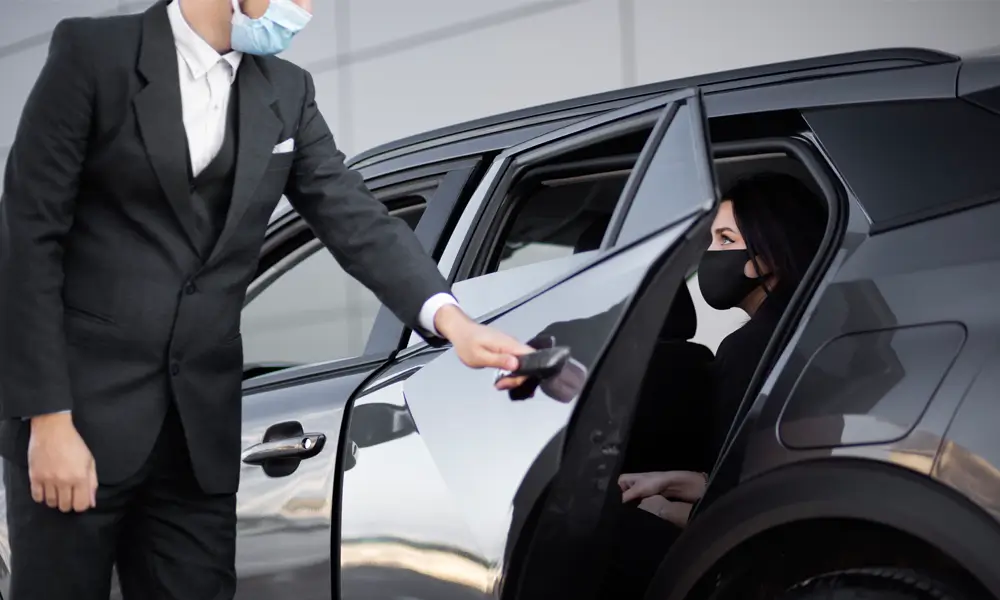 Understanding Chauffeur Services in Bristol